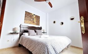 Apartamento cómodo y acogedor en el centro con WiFi
